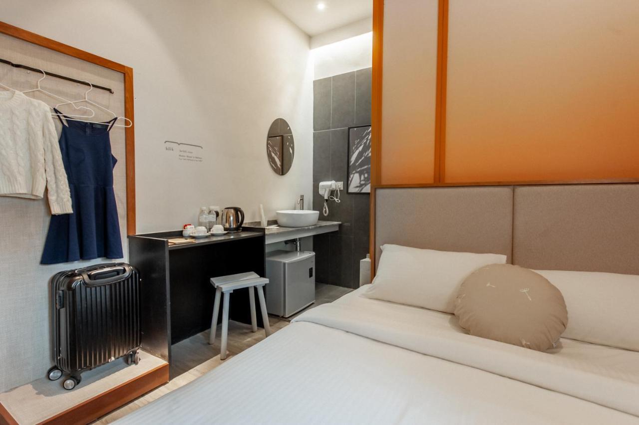 Bunk & Bilik Hotel Sri Petaling Kuala Lumpur Extérieur photo